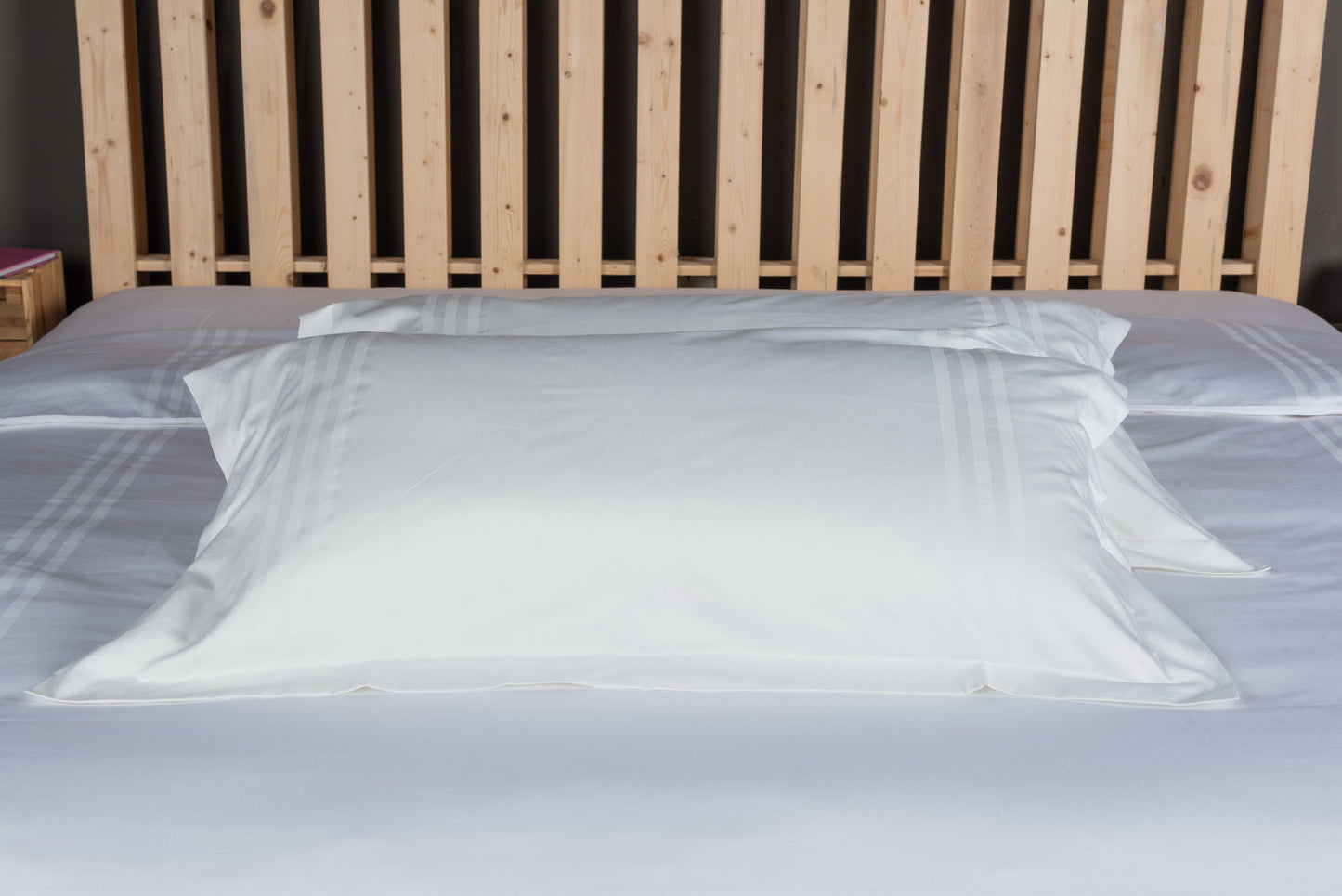 WILLOW OXFORD PILLOWCASE