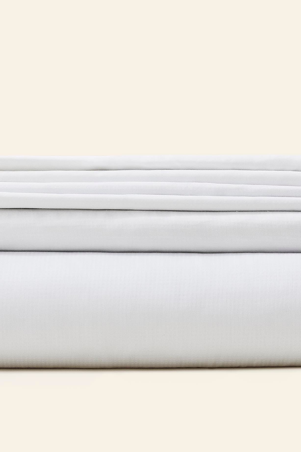 IRIS DUVET COVER