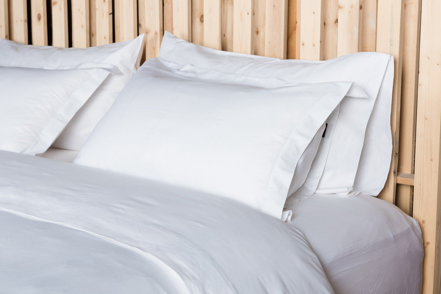 BREEZE BED SET
